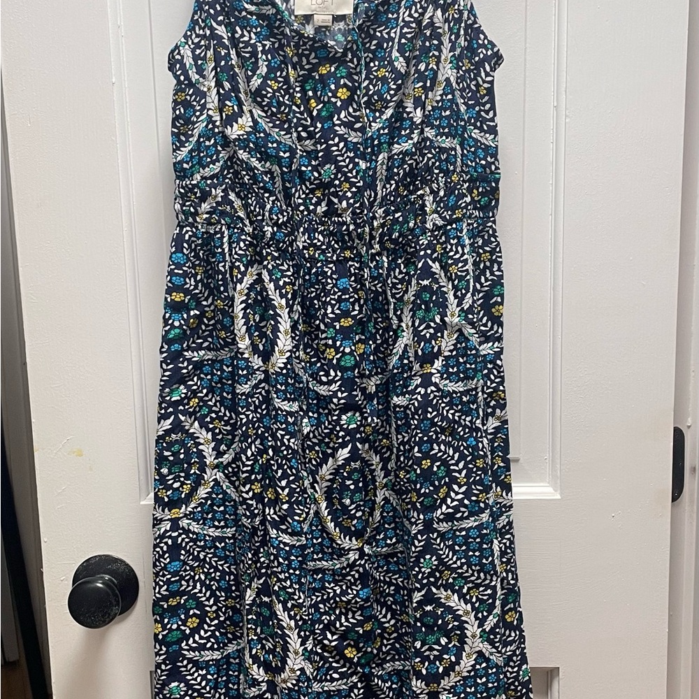 Elegant Blue Patterned Dress